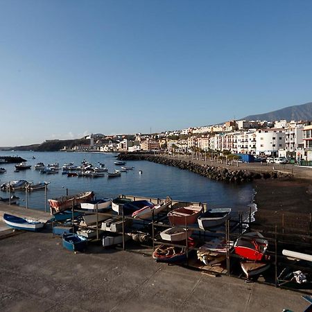 Apartamento Frente Al Puerto De Candelaria A 20 Metros De La Playa. Bagian luar foto