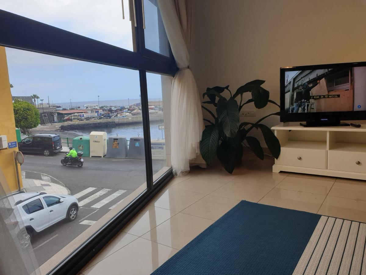 Apartamento Frente Al Puerto De Candelaria A 20 Metros De La Playa. Bagian luar foto
