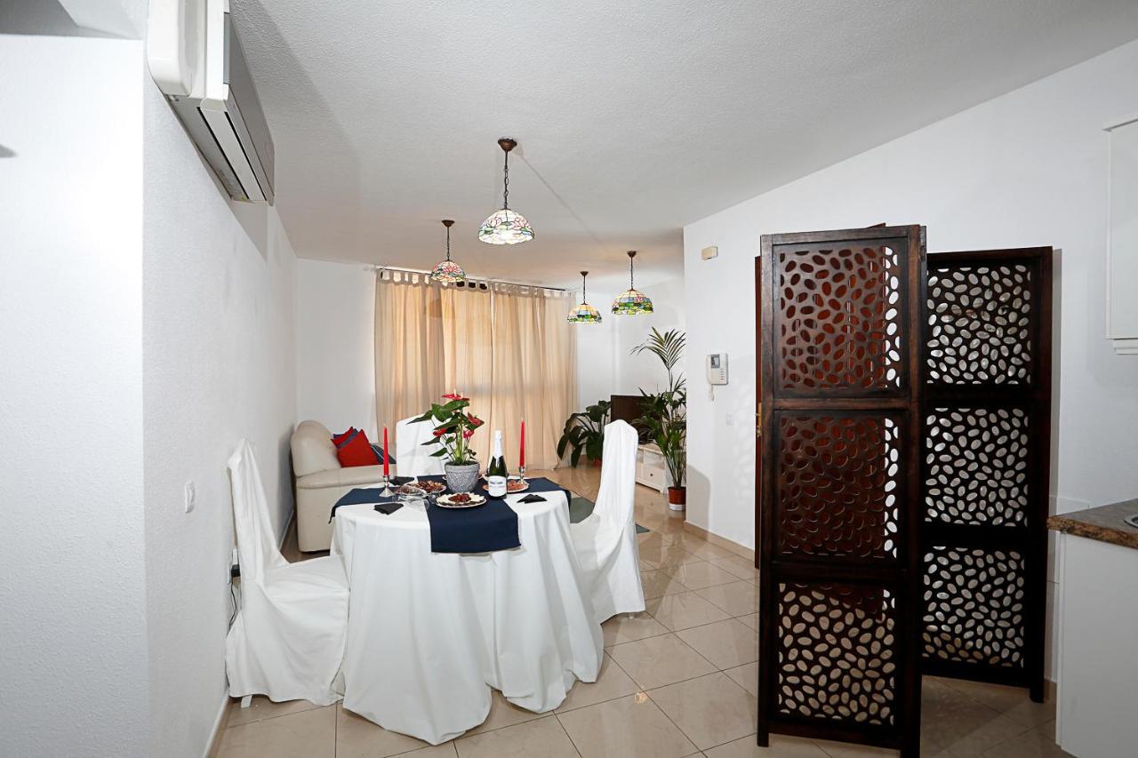 Apartamento Frente Al Puerto De Candelaria A 20 Metros De La Playa. Bagian luar foto