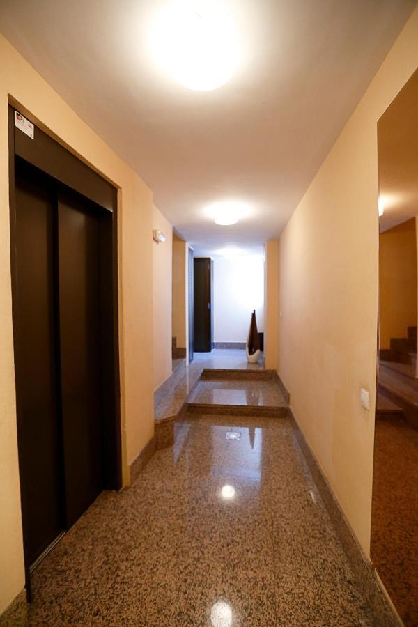 Apartamento Frente Al Puerto De Candelaria A 20 Metros De La Playa. Bagian luar foto